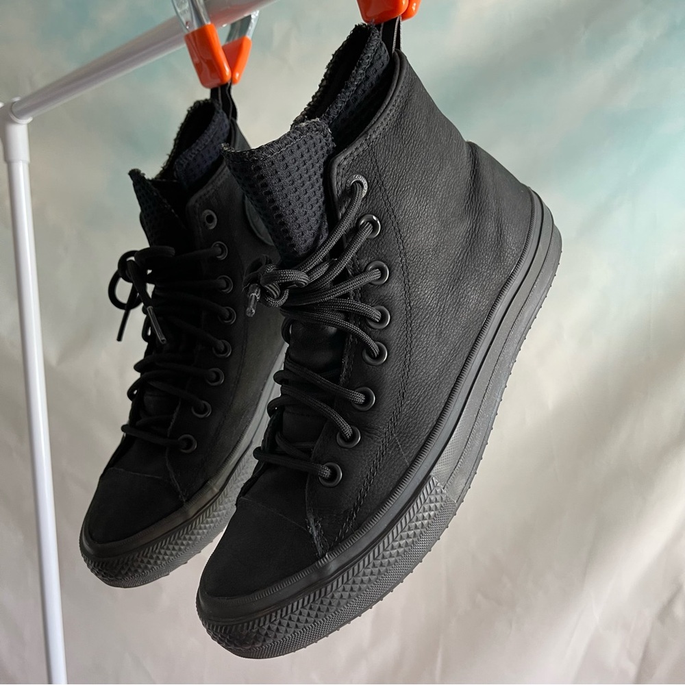 Converse  Chuck Taylor All Star Waterproof Nubuck Boot Men’s Size 7 or 8 - Picture 2 of 14